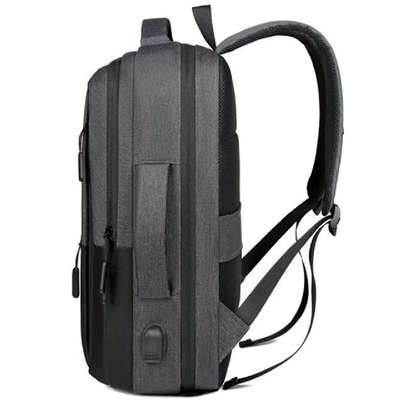 Lekki, wodoodporny, komfortowy laptop biznesowy z portem ładowania USB
