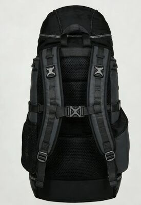 Torba sportowa outdoorowa z siatkowanym panelem tylnym, wykonana z poliestru wodoodpornego i posiadająca paski odblaskowe, idealna na siłownię i podróże